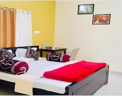 Khách sạn Spot On 66683 Lake View Hotel Spot (Varanasi, Ấn Độ)