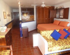 Hotelli Humble / Right On The Beach / In Condo-hotel / 0.6mi Dirt Road To Get To It (Akumal, Meksiko)