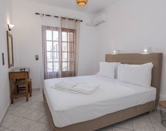 Apart Otel Rena Apartments By Checkin (Gouves, Yunanistan)