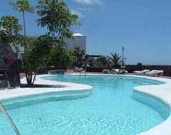 Koko talo/asunto Great Value Get Away For Young Families Travelling With Grandparents (Costa Teguise, Espanja)