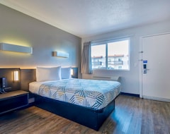 Hotel Motel 6 Santa Fe (Santa Fe, Sjedinjene Američke Države)