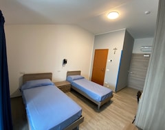 Otel Casa Per Ferie Don Bosco (Verona, İtalya)