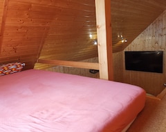Koko talo/asunto Cozy Cottage With Pool And Sauna (Hude, Saksa)