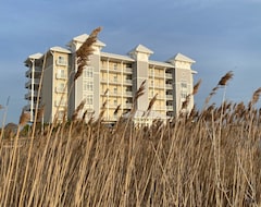 Casa/apartamento entero Impresionante quinto piso Waterfront Condo con Slip Barco en Crisfield (Crisfield, EE. UU.)