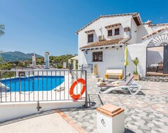 Hele huset/lejligheden Fabulous Holiday Home With Views Near The Sierra De Las Nieves (Málaga, Spanien)