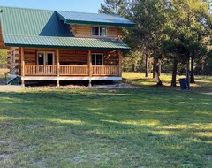 Casa/apartamento entero Authentic Montana Wilderness Log Cabin (pet Friendly) (Marion, EE. UU.)
