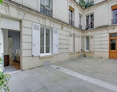 Hele huset/lejligheden Pick A Flat'S Apartment In Montmartre - Rue Des Martyrs Studio (Paris, Frankrig)