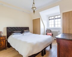 Otel Villa With 4 Bedrooms In Roscoff, With Wonderful Sea View, Enclosed Ga (Roscoff, Fransa)