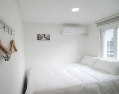 Aparthotel K-Guesthouse Dongdaemun Premium 2 (Seúl, Corea del Sur)
