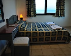 Khách sạn Palm Court Suites (Ayvalık, Thổ Nhĩ Kỳ)