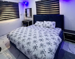 Cijela kuća/apartman A Fully Furnished And Well-equipped Serviced Apartment In Calabar. (Calabar, Nigerija)