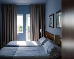 Khách sạn Hotel Nuria (Tarragona, Tây Ban Nha)