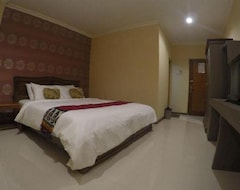 Khách sạn Hotel Grand Orri (Cibinong, Indonesia)