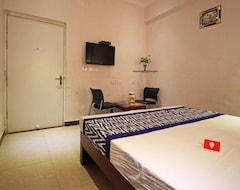 OYO 5539 Merit Hotel (Agra, India)