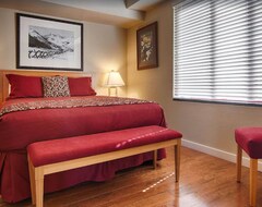 Hotel Ski-In Ski-Out Squaw Valley Lodge Slopeside Townhome (Tahoe City, USA)
