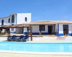 Entire House / Apartment Holiday Home Dos Tituetos (ile110) (Silves, Brazil)