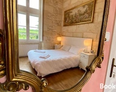 Bed & Breakfast Chateau Borgeat De Lagrange (Blaye, Pháp)