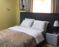 Hotel Izzi Extended Stay (Asaba, Nigerija)