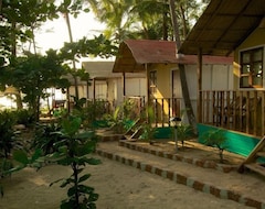Hotel Sea Front Patnem Beach Huts (Canacona, India)