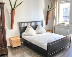 Hele huset/lejligheden Exclusive 2 Room Apartment With Balcony In Top Location (Bremen, Tyskland)