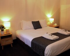 Khách sạn Romano'S Hotel & Suites Wagga Wagga (Wagga Wagga, Úc)
