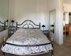 Toàn bộ căn nhà/căn hộ Holiday House Mimosa, Balcony With Sea View (Provence, Thụy Sỹ)