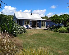 Hele huset/lejligheden Relax In Park-like Grounds With Outdoor Spa. (Pukenui, New Zealand)