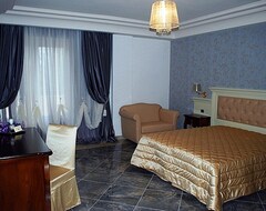 Regina Di Saba - Hotel Villa Per Ricevimenti (Grottaminarda, Italia)