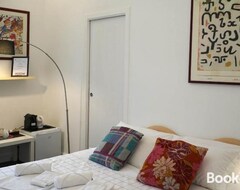 Bed & Breakfast B&b Azuni Home (Rome, Ý)