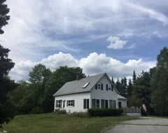 Casa/apartamento entero Family-friendly Home In Coastal Maine (Bucksport, EE. UU.)