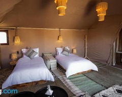 Kamp Alanı Aiour Luxury Camp (Merzouga, Fas)