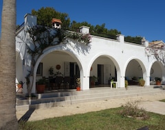 Koko talo/asunto Tres Cales, Villa With Private Swimming Pool 6x11 M, 11 Pers, Air Conditioning (La Ametlla de Mar, Espanja)