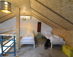 Albergue The White Hill Guest House (Dimona, Israel)