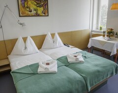 Haus Mobene - Hotel Garni (Graz, Austria)