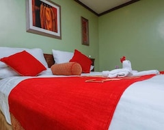 Khách sạn Capella Resort (Nakuru, Kenya)