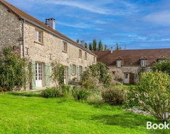 Toàn bộ căn nhà/căn hộ Maison Oseraie (Beynes, Pháp)
