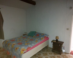 Toàn bộ căn nhà/căn hộ Remarkable 3-bed Cottage In Tortola (Predappio, Ý)