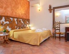 Bed & Breakfast Donnaciccina Accomodation (Tropea, Italia)