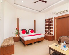 Khách sạn OYO 13097 Lukergunj Holidays (Allahabad, Ấn Độ)