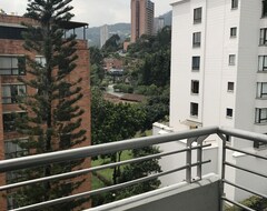 Khách sạn Life By Nomad Guru (Medellín, Colombia)