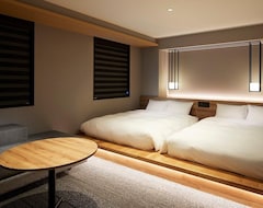 Hotel Androoms Shin-Osaka (Osaka, Japan)