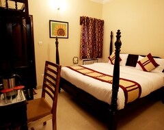 Hotel Ajit Mansion (Jodhpur, India)
