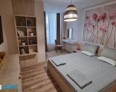 Koko talo/asunto Apartment Polina - 2bd Next To Sea Garden Varna (Varna, Bulgaria)