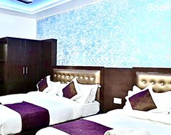 Khách sạn Hotel Blossom Family Rooms (Agra, Ấn Độ)