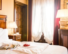 Hotel Villa Fiordaliso (Pula, Italy)