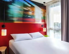 Hotel ibis Styles Mulhouse Centre Gare (Mulhouse, France)