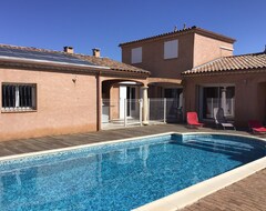 Toàn bộ căn nhà/căn hộ Mediterranean Villa With Spacious Pool (Servian, Pháp)