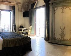 Hotelli Kelina Charme Hotel By Cantine Due Palme (Cellino San Marco, Italia)