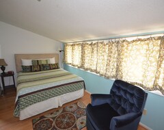 Casa/apartamento entero Glen Arbor-in Town-sleeps 5-pet Ok-crystal River Frontage (Glen Arbor, EE. UU.)