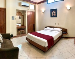Khách sạn House Center (Milagro, Ecuador)